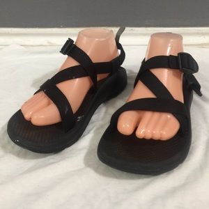 Women’s Chaco Sandals Black Strappy Size 6